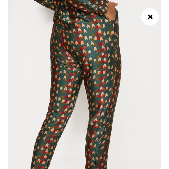 Prettylittlething size 12 Green Chevron Print Cigarette Pants - Picture 4 of 6